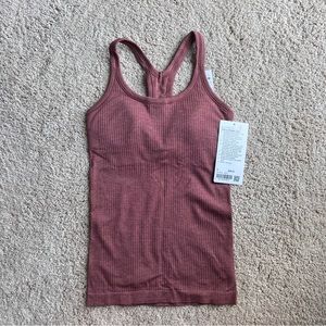 Lululemon EBB to Street Tank